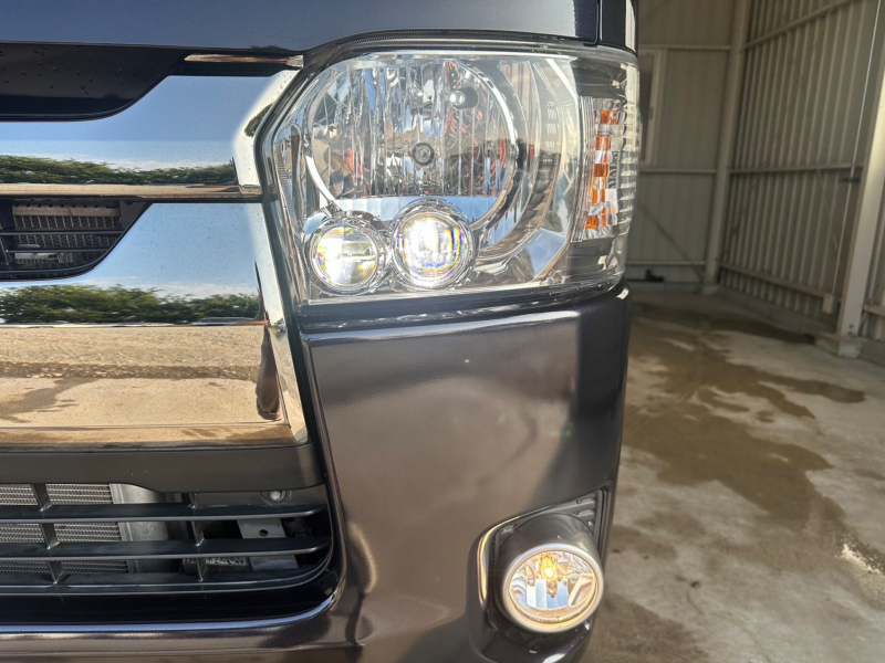 LEDヘッドライト!!夜道も安心、明るく照らしてくれます♪