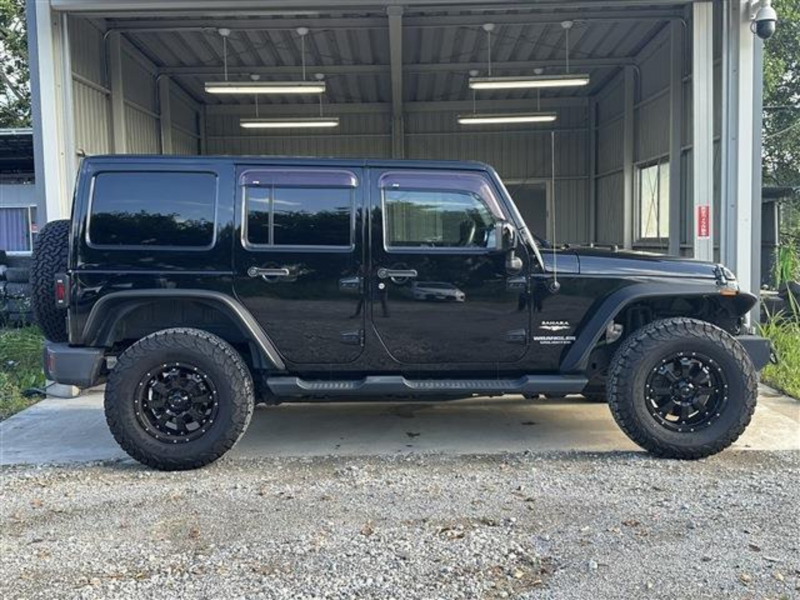 当店の近くには 大きな公園もございます。遊びがてら お気軽にお立ち寄り下さいください。