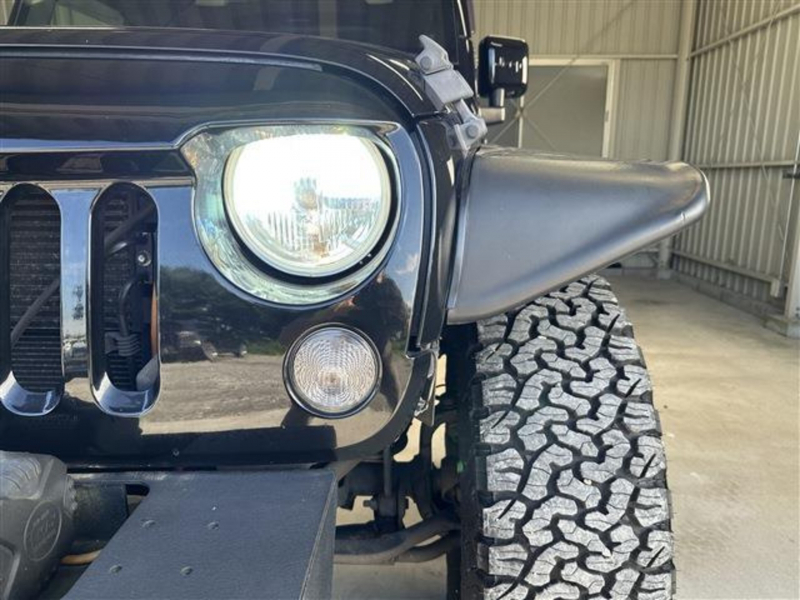 夜道も安心、明るく照らしてくれます♪