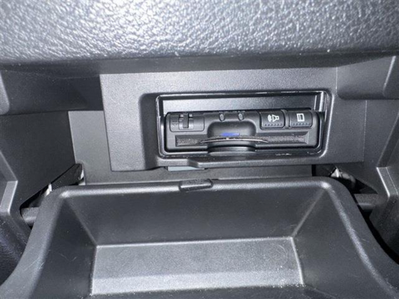 ETCが付いているのでスムーズに高速に乗れます♪