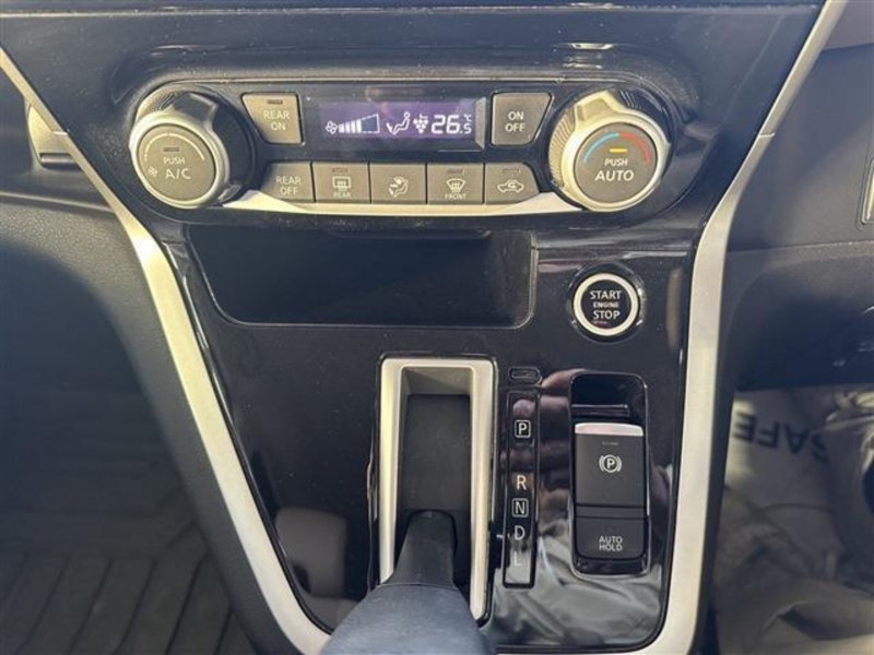 ☆お車のお乗り換えの際は、今お乗りのお車の下取りもしておりますのでご一緒にご相談ください。もちろん、お車の買取だけでも大歓迎です♪