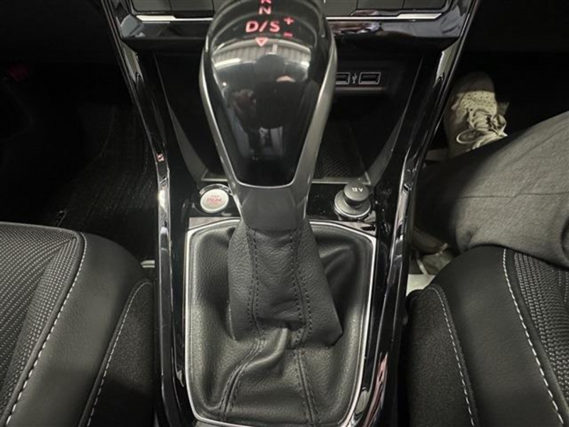 ☆お車のお乗り換えの際は、今お乗りのお車の下取りもしておりますのでご一緒にご相談ください。もちろん、お車の買取だけでも大歓迎です♪