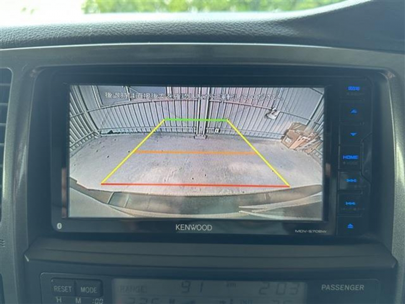 駐車の際に安心なバックカメラ付き♪