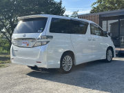 トヨタ ヴェルファイア 2．4Z
