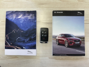 ジャガー F-PACE 