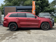 ジープ グランドチェロキー SRT8