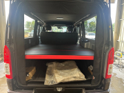 トヨタ ハイエースバン 2.8 スーパーGL ダークプライムII ロングボディ ディーゼルターボ 4WD ベッドキット 社外サブバッテーリー ワン