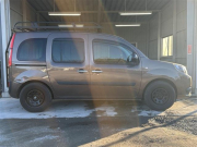 ルノー カングー ゼン EDC　バックカメラ ルーフキャリア 背面ハシゴ