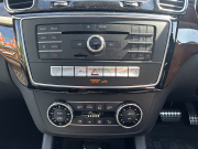 メルセデスベンツ GLS 350d　4マチックスポーツ