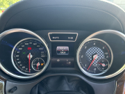 メルセデスベンツ GLS 350d　4マチックスポーツ