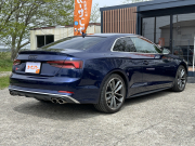 アウディ S5 