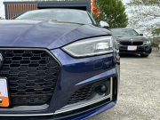 アウディ S5 