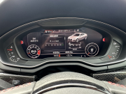 アウディ S5 