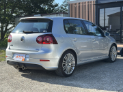 フォルクスワーゲン ゴルフ R32
