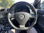 フォルクスワーゲン ゴルフ R32